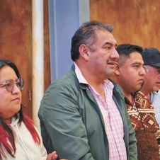 Entregan apoyos al campo en Huitzilac a ganaderos