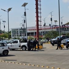 Motociclista evita asalto en Jiutepec y termina lesionado