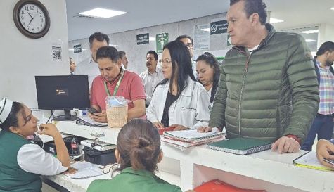Las cuadrillas de inspección recorrieron área por área los nosocomios de Morelos para levantar un inventario de carencias e insumos.