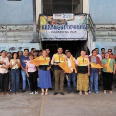 Gilberto Orihuela Bustos inicia obra del C2 en Mazatepec