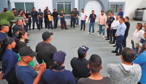 Protesta de policías por sueldo digno