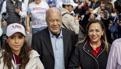 Tania Valentina Rodríguez Ruiz marcha por la autonomía universitaria