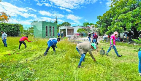 Yautepec alista sus panteones para Día de Muertos con faena
