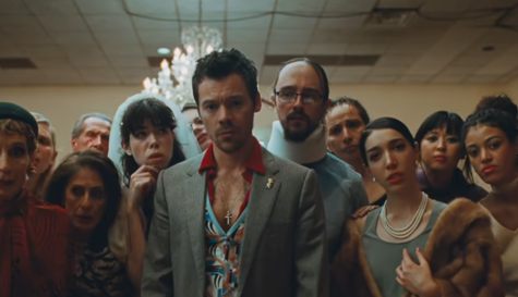 Harry Styles estrena el videoclip de 'Coming Up Roses'