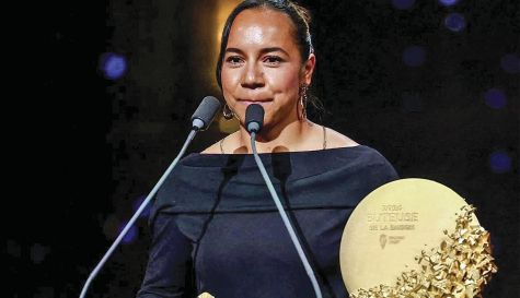 Charlyn Corral gana el Balón de Oro 2026 a la Mejor Delantera