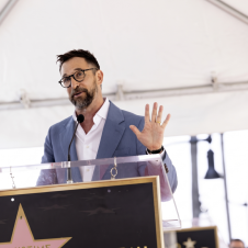 Noah Wyle es nombrado el hombre más sexy de 2026 por PEOPLE