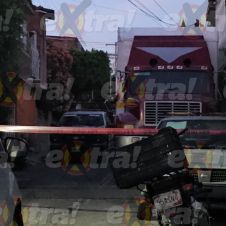 Hombre muere atacado por presuntos agentes en Temixco Hombre muere atacado por presuntos agentes en Temixco