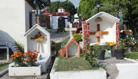 Visitas a panteones disminuyen año con año