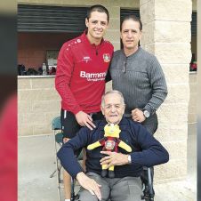 Chicharito-Hernandez-270420.jpg