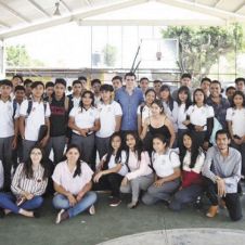 jovenes.jpg