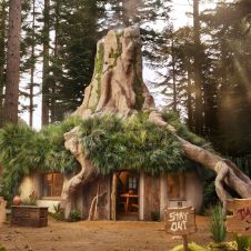 ¡Vive la experiencia de Shrek! Airbnb ofrece la oportunidad de dormir "como un auténtico ogro" 