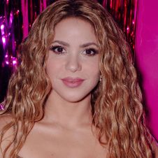Acusa a Shakira la Fiscalía española por fraude de 6 millones de euros