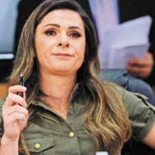 Ana-Guevara-310520.jpg