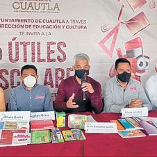 Cuautla-ayuda-regreso-clases-utiles-070821.jpg