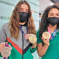 2-Olimpiadas-orgullo-medallas-070821.jpg
