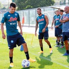 3-Chucky-Lozano-Parma-250820.jpg
