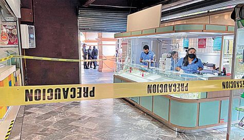 Asaltan joyería en pleno Centro de Cuernavaca