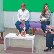 Foro. El diputado y presidente del Congreso reflexionó con especialistas sobre los riesgos y prevención ante contingencias.