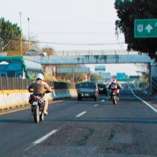 destruida-autopista-mex-acapulco-050317.jpg