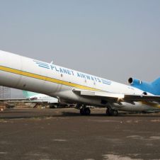 avion abandonado.jpg