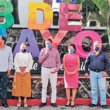 Entregan una pipa en la colonia 3 de Mayo, de Emiliano Zapata