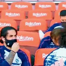 Plática. Así se vio a los jugadores del Real Madrid.