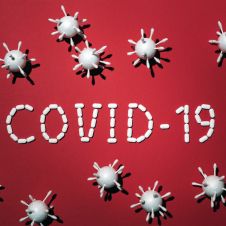 20 a 30 casos de contagiados con COVID-19, se han dado en la plantilla laboral ...