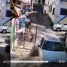 taxi cae a barranca de acapantzingo cuernavaca.jpg