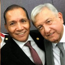 mojica-lopez-obrador-050918.jpg