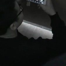 A un hombre se le salió el recto por pasar demasiado tiempo en el baño.jpg