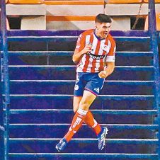 jugador-chivas_05-03-21.jpg