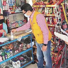Llevan caravana informativa de COVID-19 a Tepoztlán