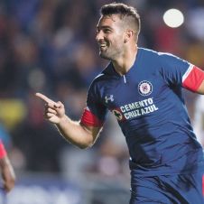 Cruz-Azul-liderato-241118.jpg