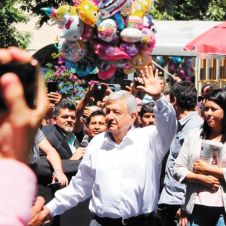 AMLO-Lopez-Obrador-Cuernavaca-051018.jpg