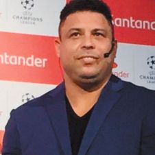 ronaldo-pide-lealtad-al-jugar.jpg