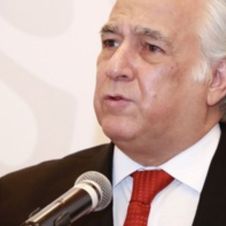 Si se eliminarán fines de semana largos, anunció secretario de Turismo.jpg