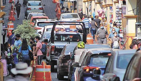 Piden comerciantes de Cuernavaca dejarlos trabajar hasta el 6 de enero