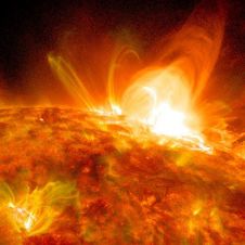 Erupción solar podría provocar daños en GPS y satèlites 