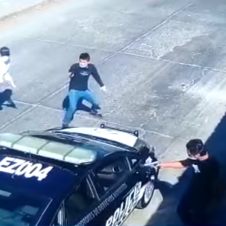 asesinos policía zapata.png