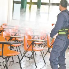 sanitizacion-aula_22-01-21.jpg