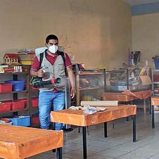 escuelas.jpg